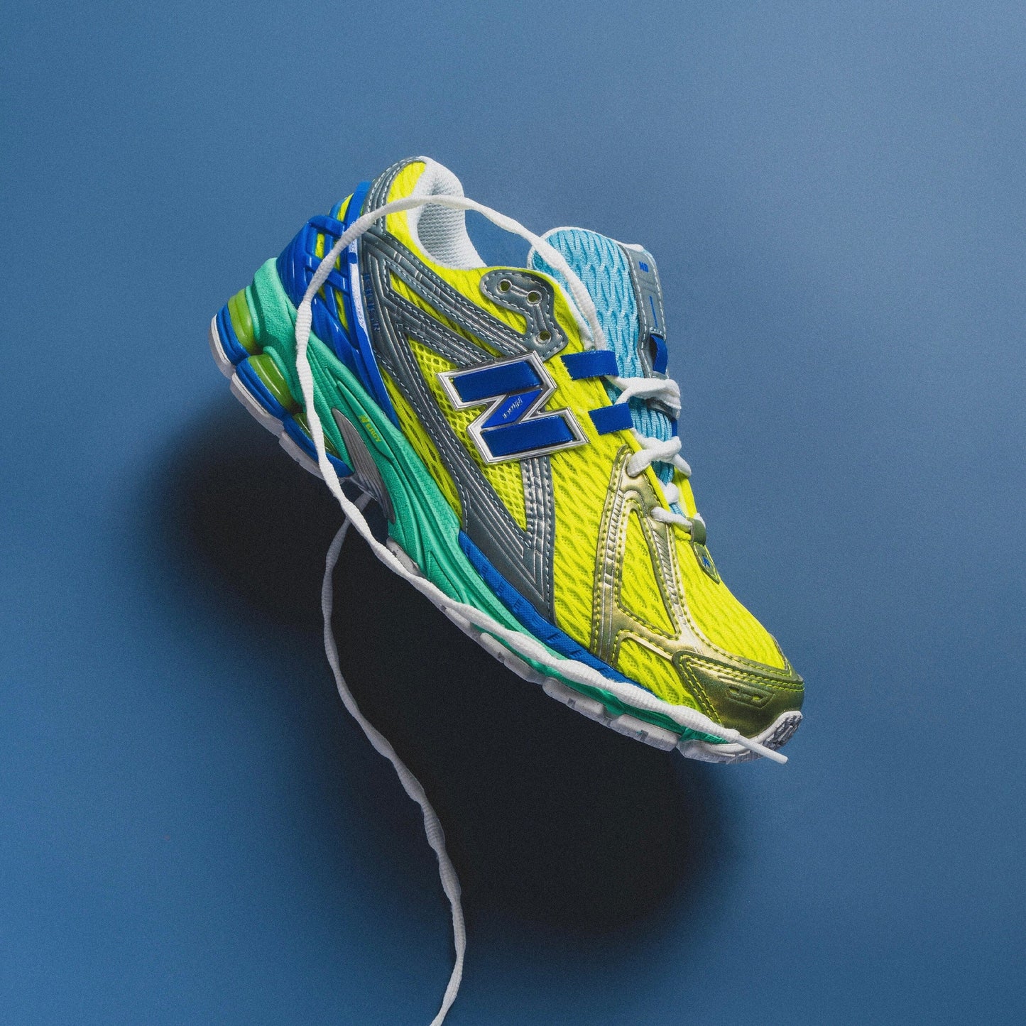 U1906 "Alkaline Neon"